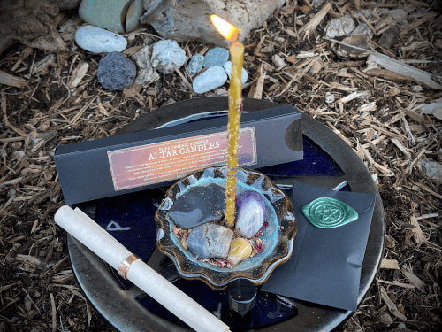 HearthKeeper Ritual Kit 20pk Beeswax Altar Candles - Bright and Dark Center LLC